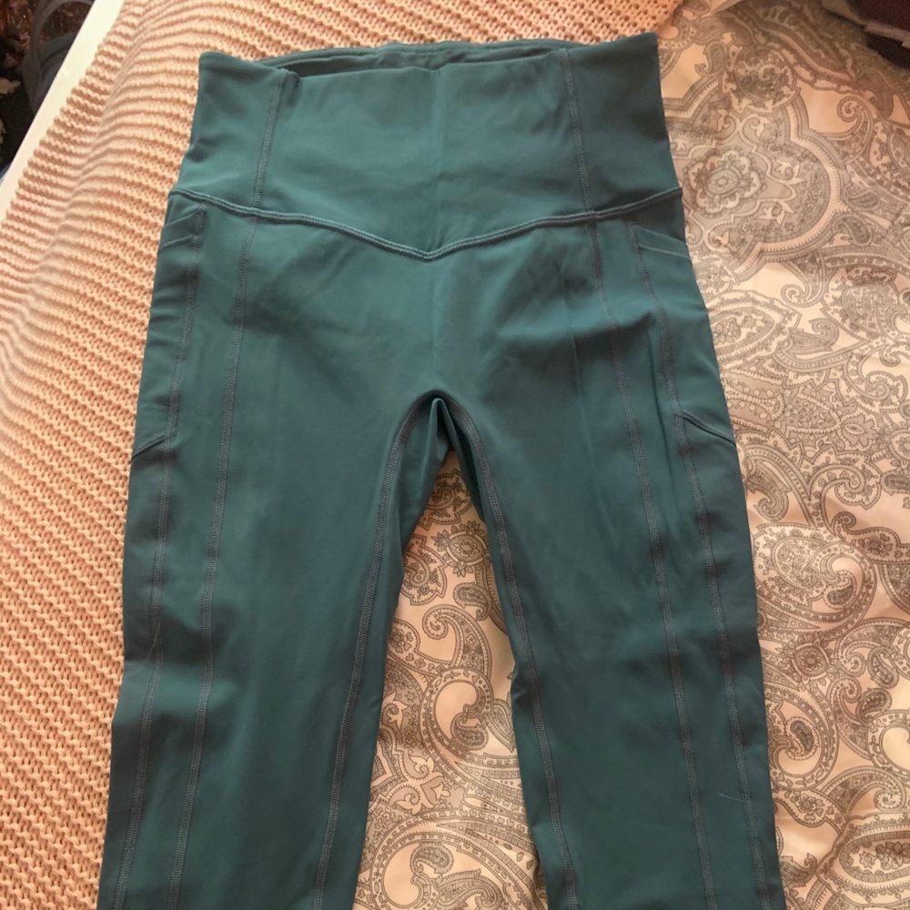 Lululemon leggings